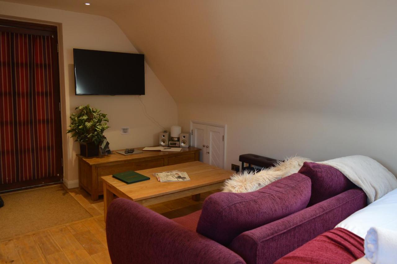 The Well Apartment Box (Wiltshire)